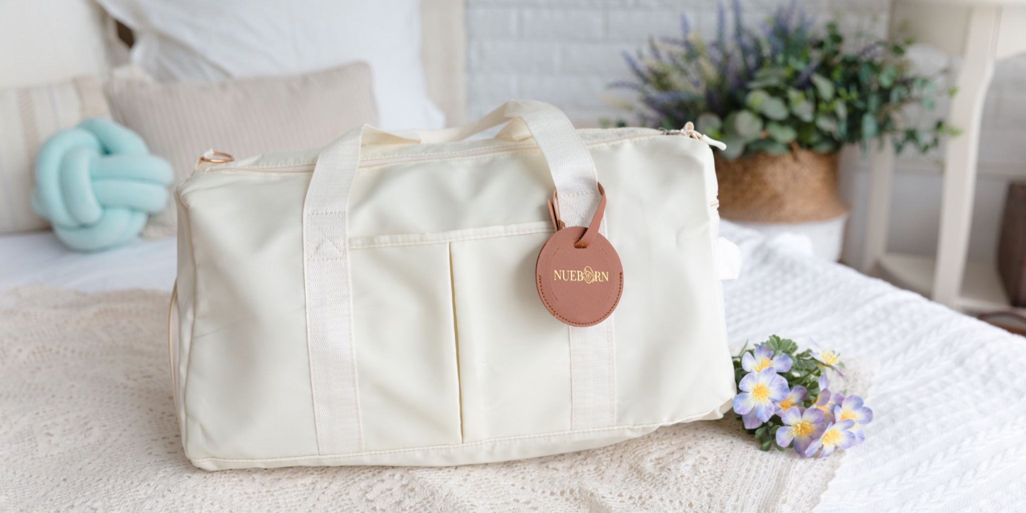What to Pack in Your Hospital Bag (That’s Actually for You)